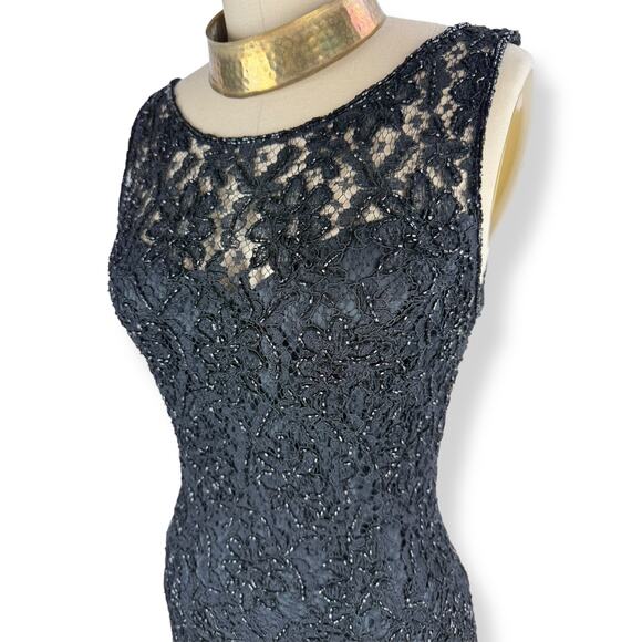 Vintage CARMEN MARC VALVO runway black lace glass beaded evening gown SIZE 4 - Picture 4 of 16